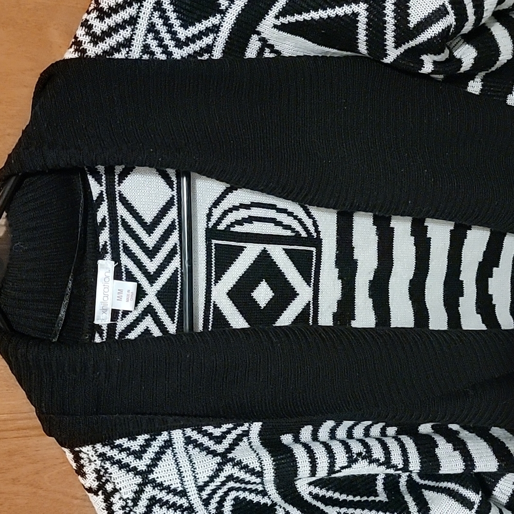 Open Cardigan/Sweater - Picture 4 of 4